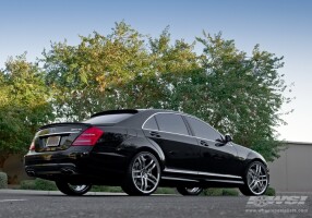 2011 Mercedes-Benz S-Class
