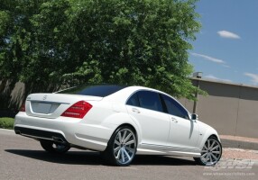 2012 Mercedes-Benz S-Class