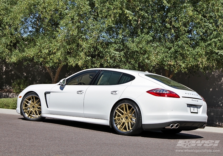 2012 Porsche Panamera photo