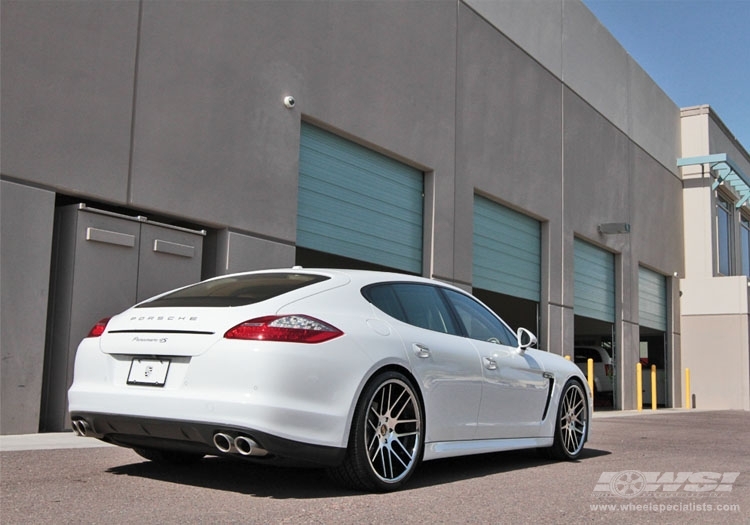 2012 Porsche Panamera photo