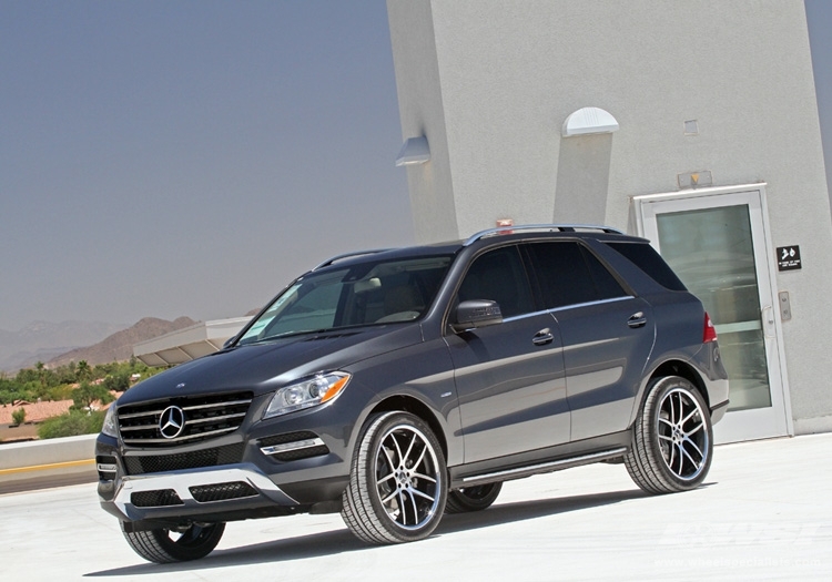 2012 Mercedes-Benz M-Class photo