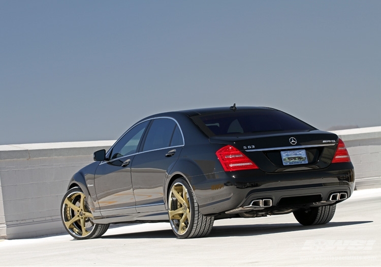 2012 Mercedes-Benz S-Class photo