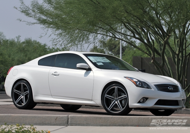2012 Infiniti G37 photo