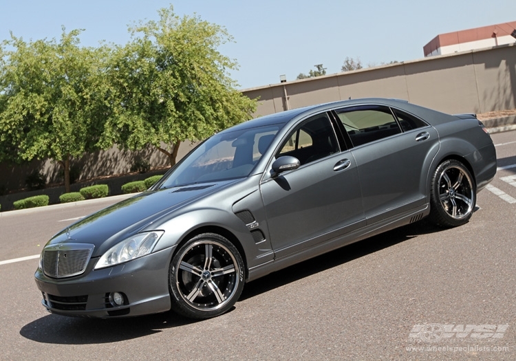2010 Mercedes-Benz S-Class photo