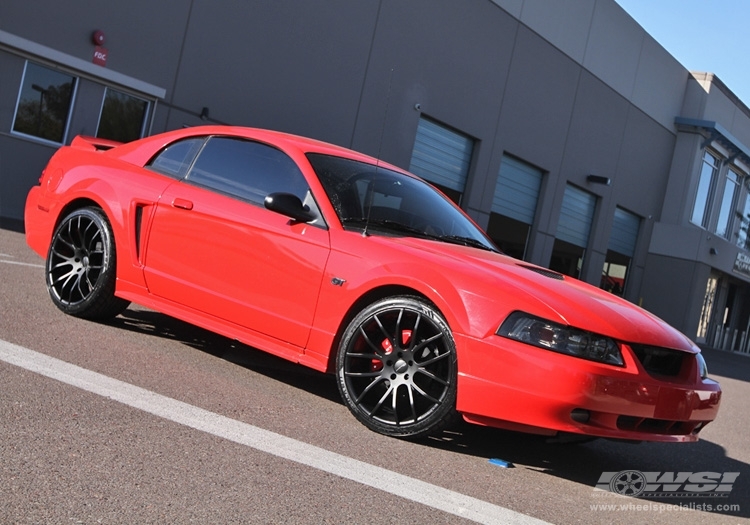 2003 Ford Mustang photo