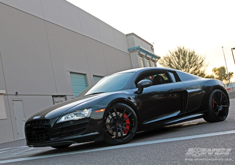 2010 Audi R8 photo