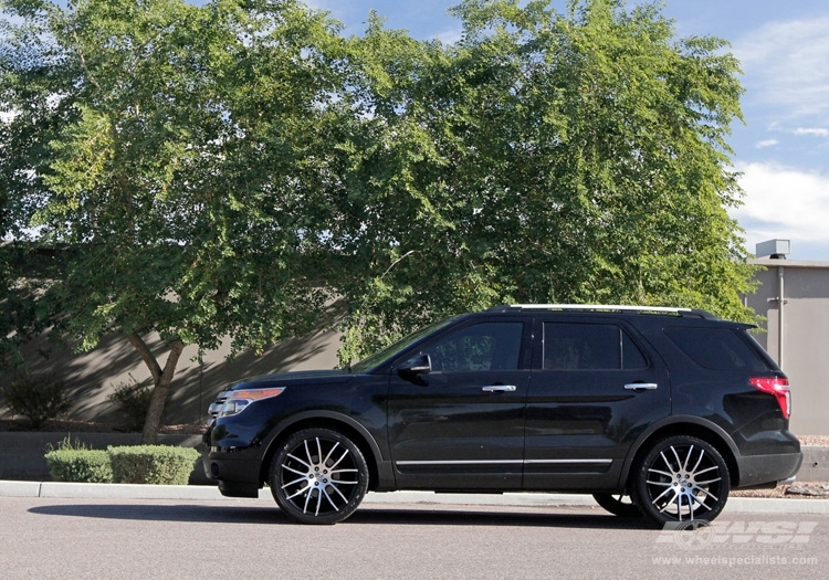 2012 Ford Explorer photo