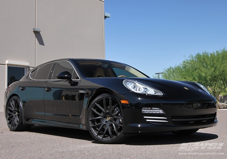 2011 Porsche Panamera photo