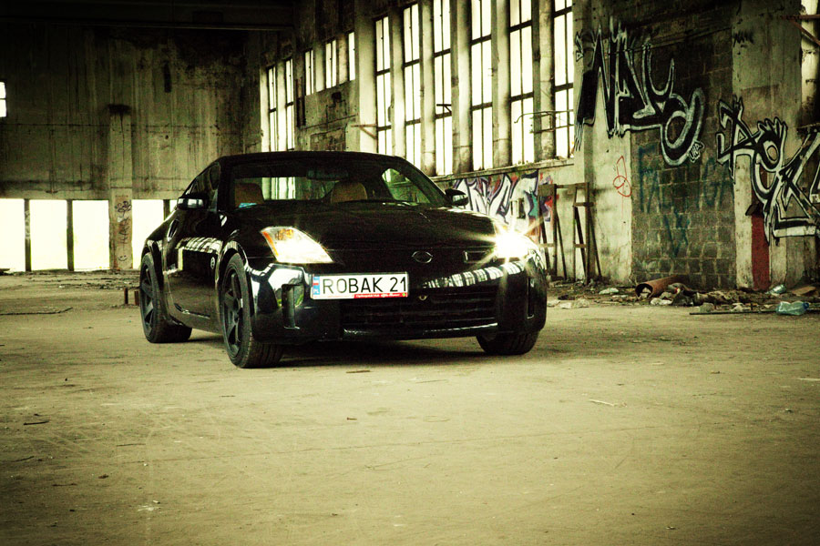 2003 Nissan 350Z photo