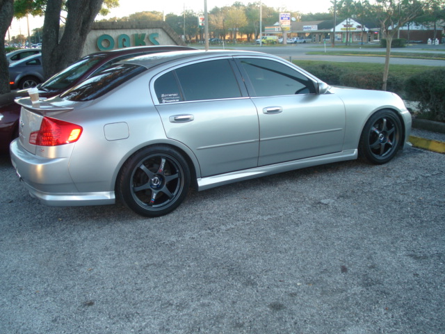 2003 Infiniti G35 photo