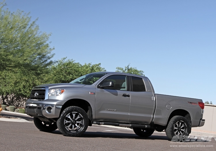 2010 Toyota Tundra photo