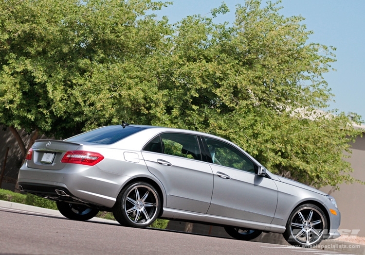 2011 Mercedes-Benz E-Class photo