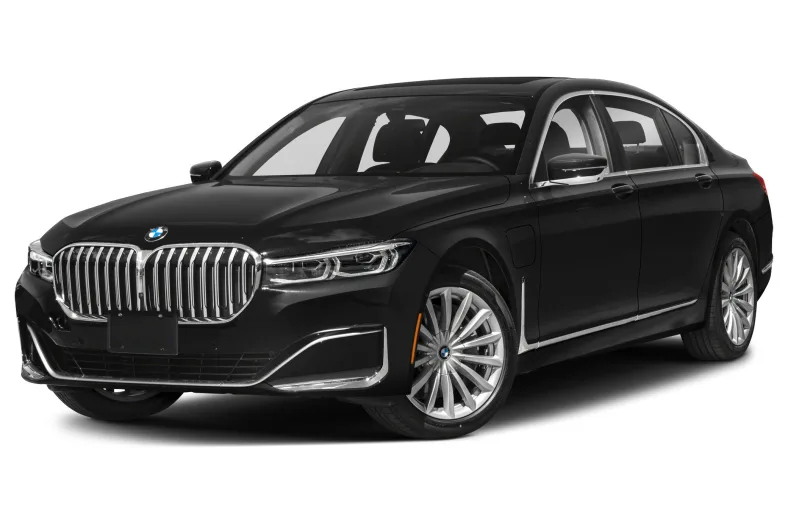 2022 BMW 745e