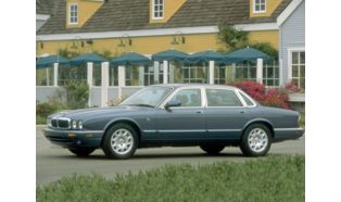 1999 Jaguar XJ8