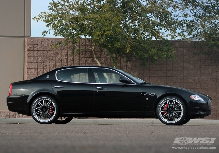 2010 Maserati Quattroporte photo
