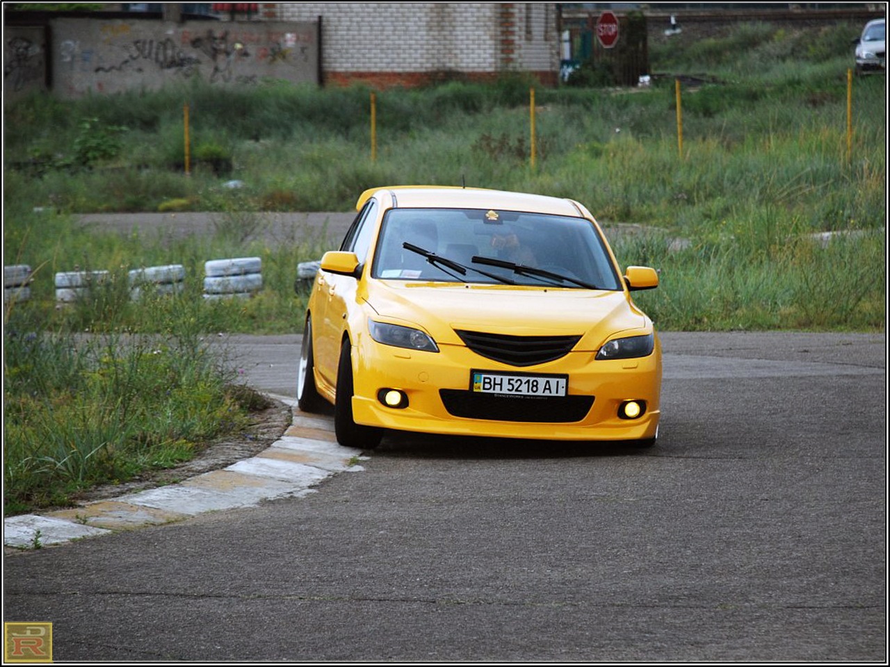2005 Mazda Mazda3 photo