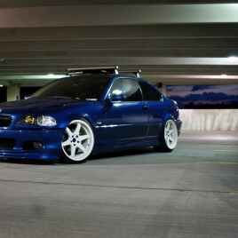 2003 BMW 330