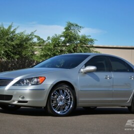 2005 Acura RL