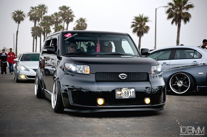 2009 Scion xB photo