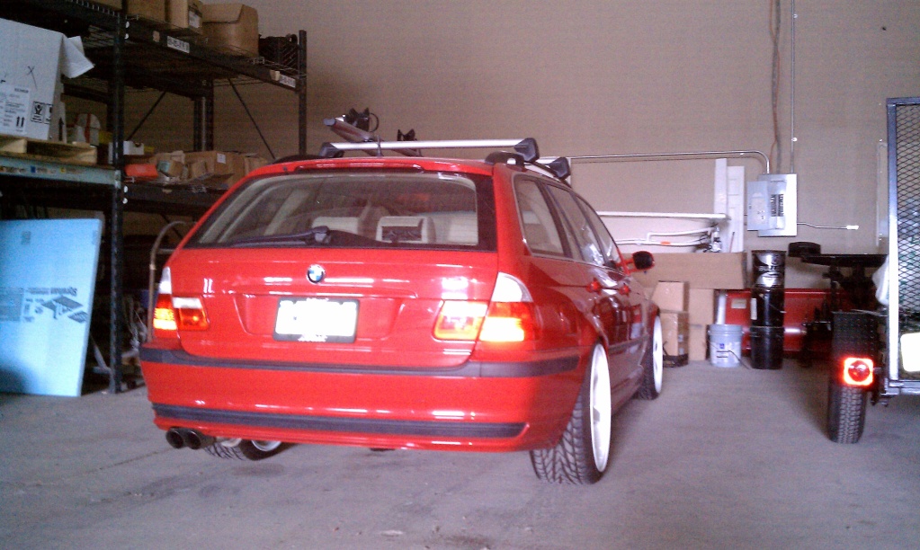 2003 BMW 325 photo