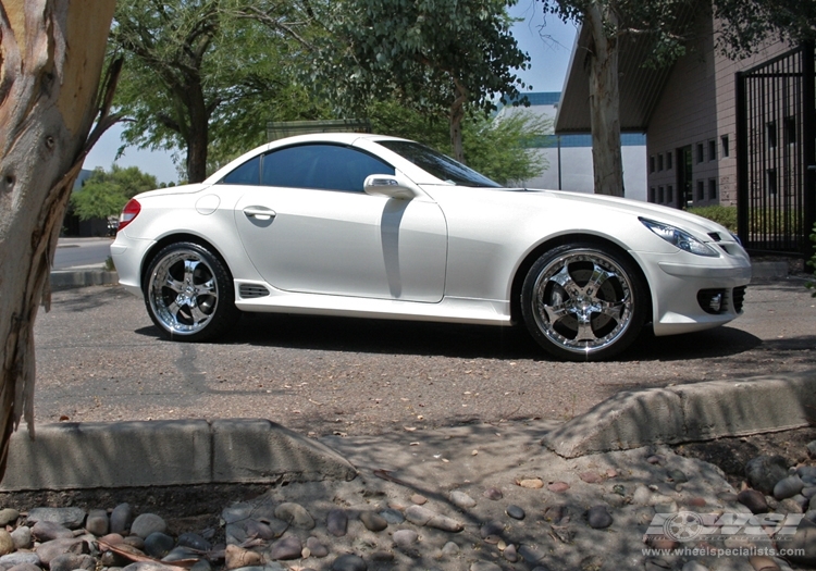 2007 Mercedes-Benz SLK-Class photo
