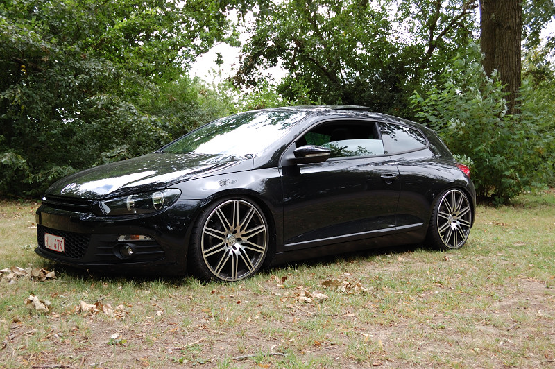 2009 Volkswagen Scirocco photo