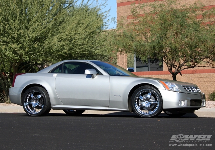 2007 Cadillac XLR photo