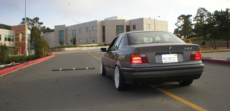 1992 BMW  323 photo