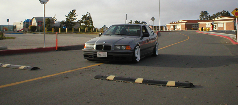 1992 BMW  323 photo