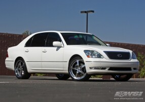 2005 Lexus LS 430