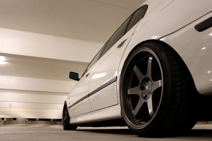 2002 BMW 540 photo