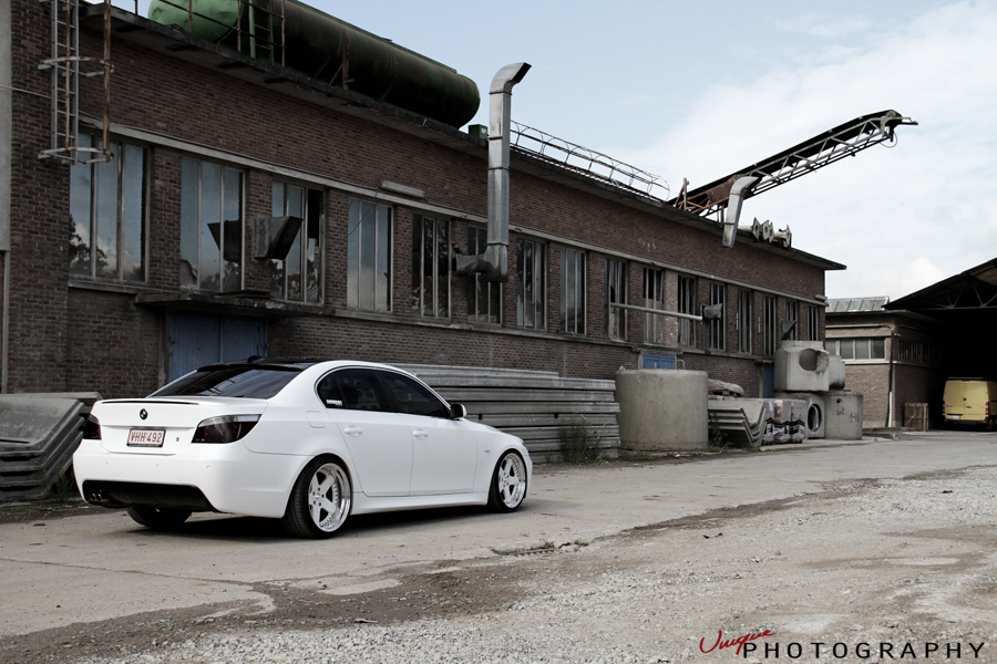 2005 BMW 525 photo