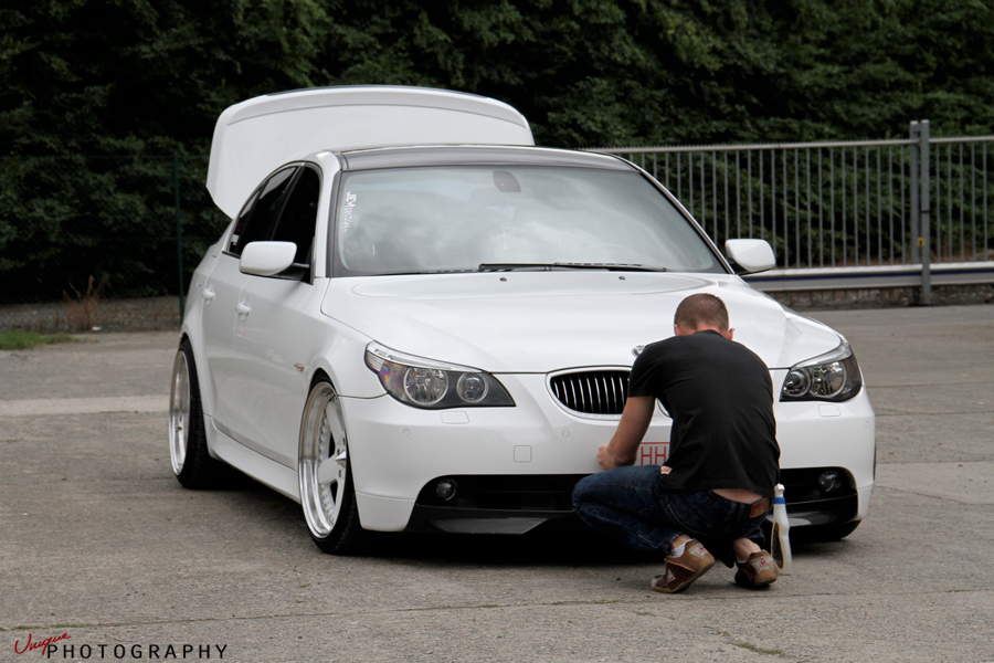 2005 BMW 525 photo