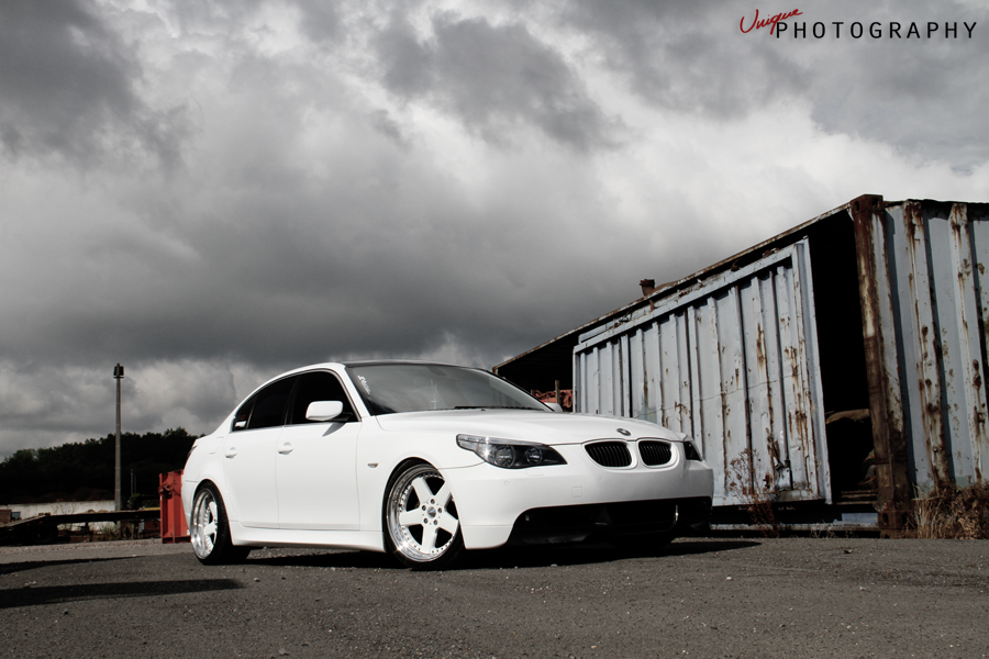 2005 BMW 525 photo
