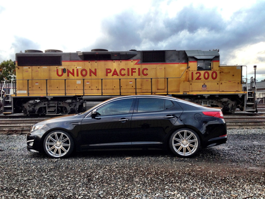 2012 Kia Optima photo