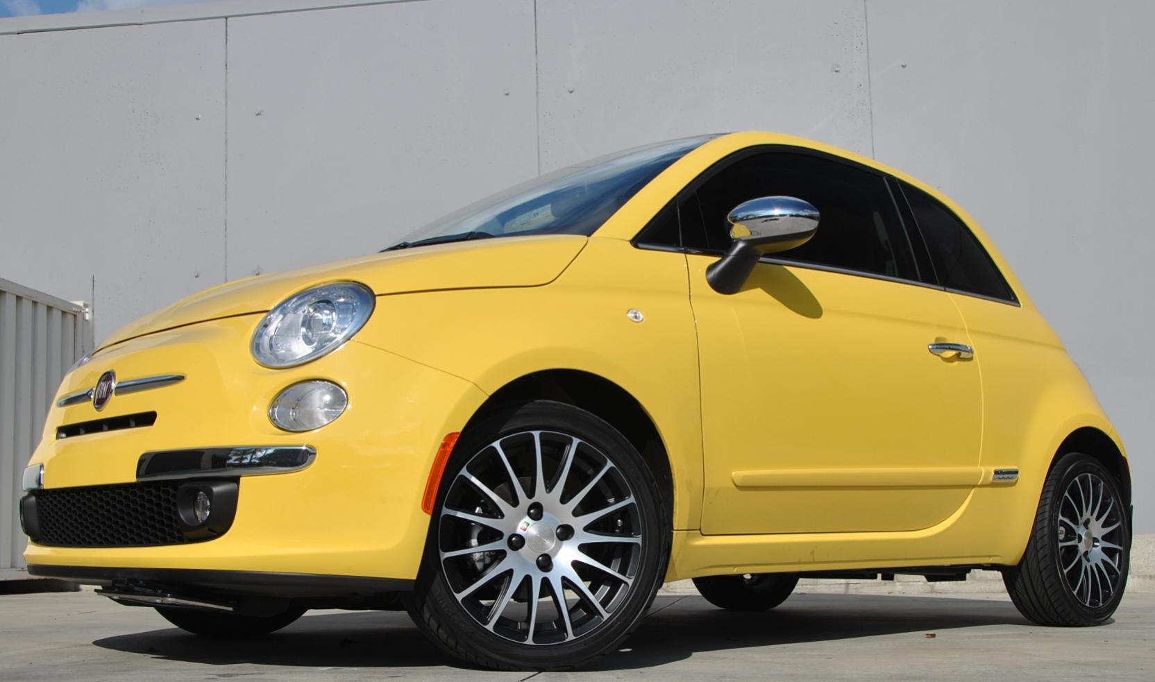 2014 FIAT 500 photo