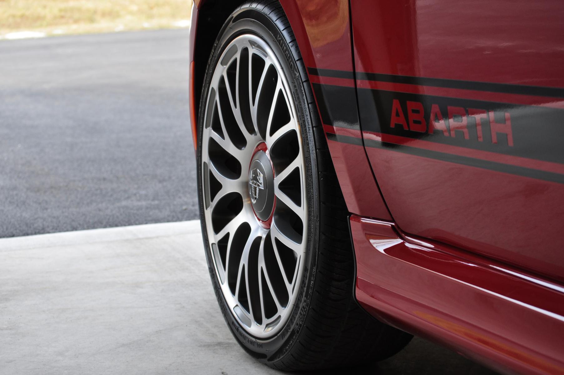2012 FIAT 500c photo
