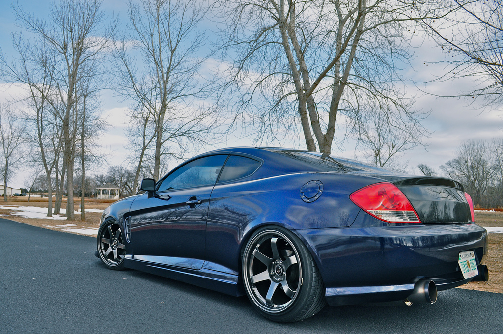 2006 Hyundai Tiburon photo