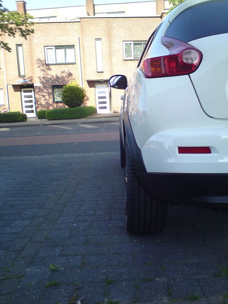 2011 Nissan Juke photo