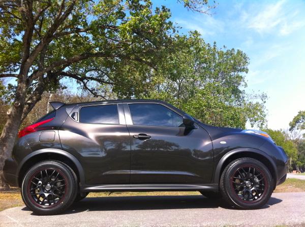 2011 Nissan Juke photo