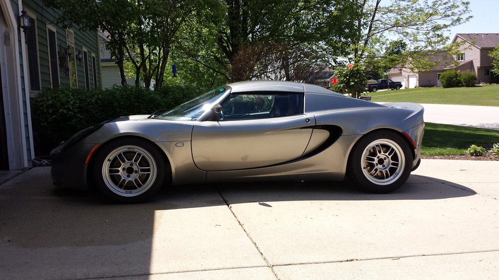 2005 Lotus Elise photo