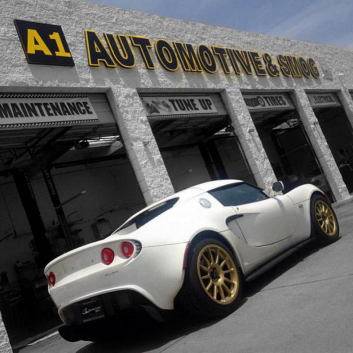 2010 Lotus Elise photo
