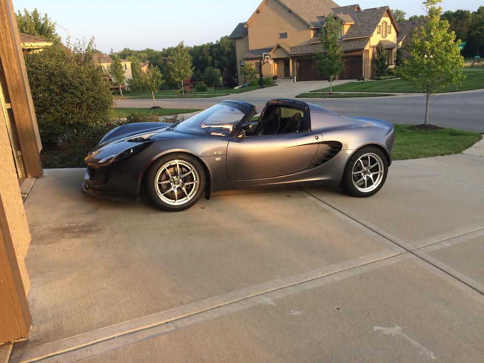 2005 Lotus Elise photo
