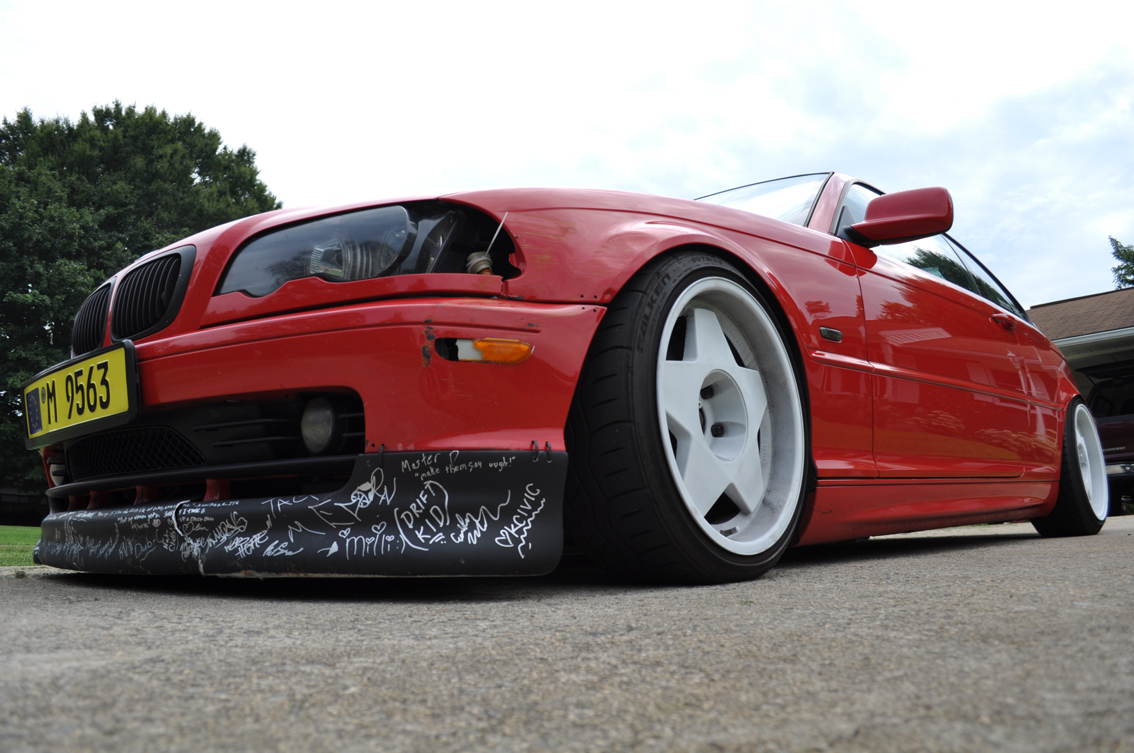2001 BMW 330 photo