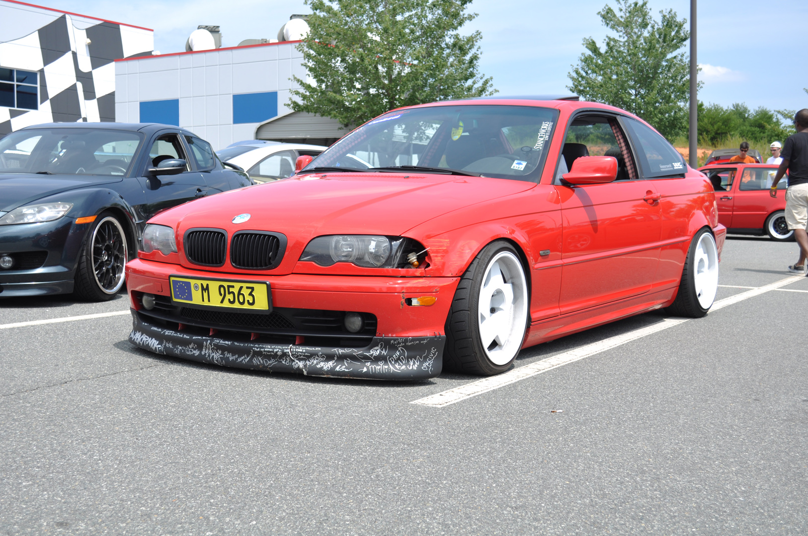 2001 BMW 330 photo