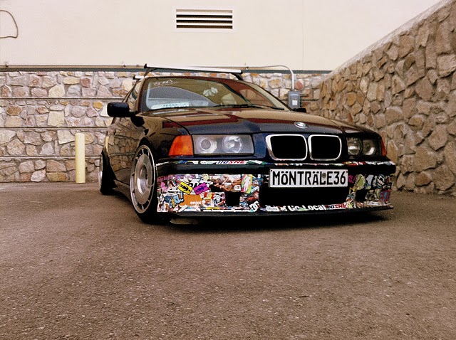 1996 BMW  318 photo