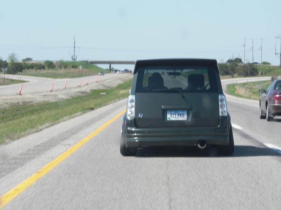 2005 Scion xB photo