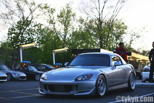 2004 Honda S2000 photo