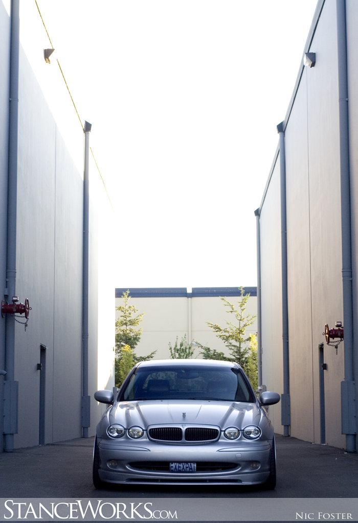 2004 Jaguar X-TYPE photo