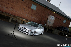 BMW 528